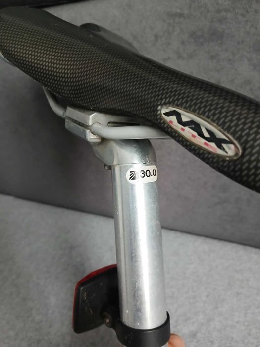 Siodełko Selle Royal + sztyca 30.0mm