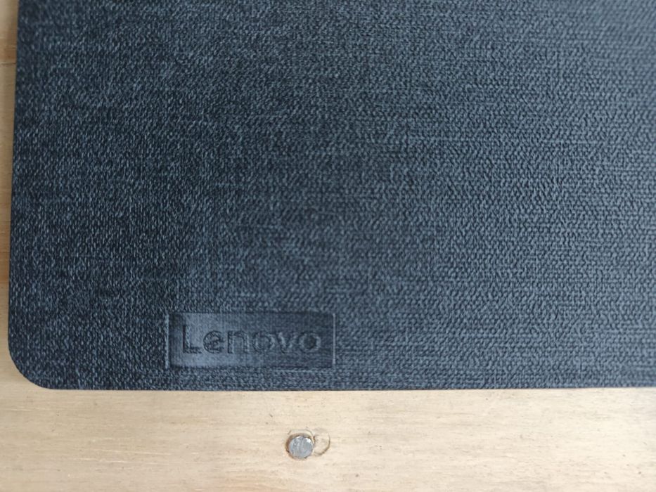 Novas - Capas para Tablet Lenovo