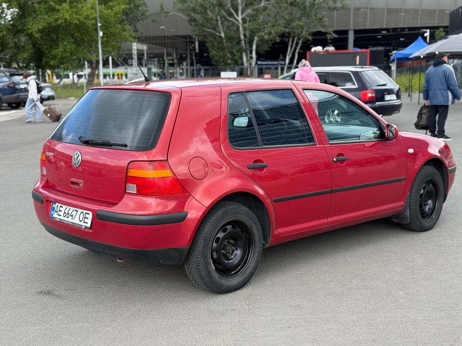 Volkswagen golf 4 1.4 бензин, механіка.2003рік