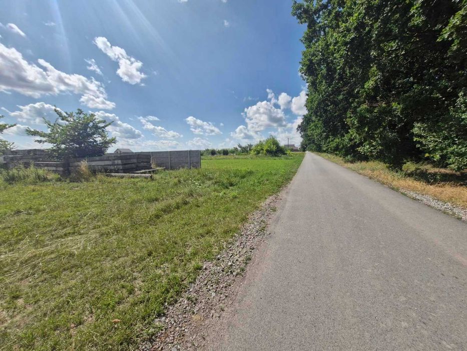 Продаж комерційної ділянки