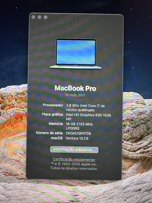 MacBook Pro Touch Bar 15" Apple Prata com garantia