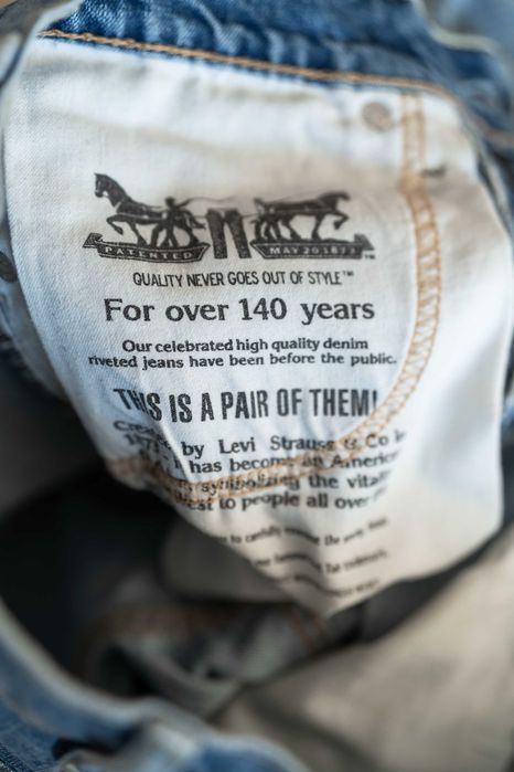 Чоловічі джинсові шорти Levis