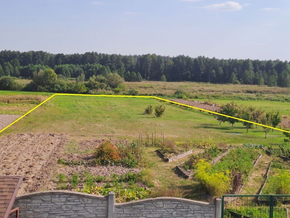 Земельна ділянка 42сот. під будівництво поруч р.Здвиж , с.Завалівка