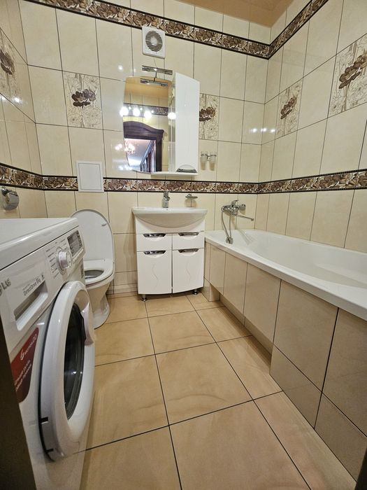 Продам квартиру Поділля Бортняка