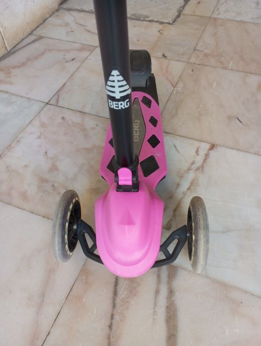 Trotinete criança 3 rodas cor Rosa Berg