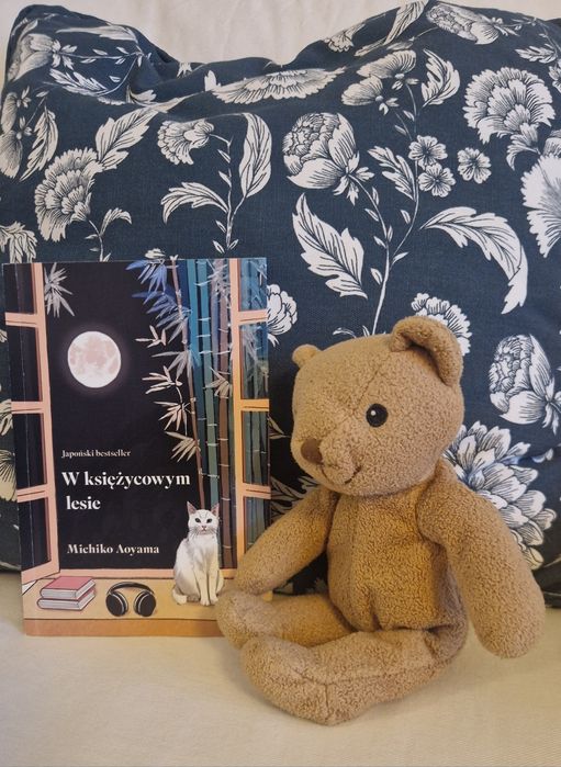 W księżycowym lesie. Michiko Aoyama.