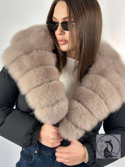 Куртка-пуховик зимняя с натуральным мехом финского песца. 42,44,46,48