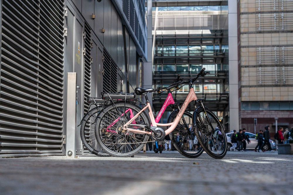 Rower Elektryczny Miejski NEON RAYA 28 - ACTIVE ZONE - STARACHOWICE