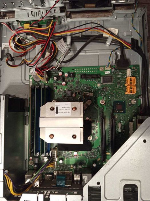 Системний блок Fujitsu без зображення 8 ГБ Intel core i3 3220