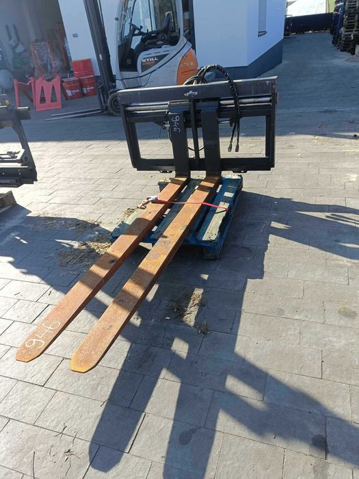 pozycjoner wideł  do wózka widłowego 5 ton