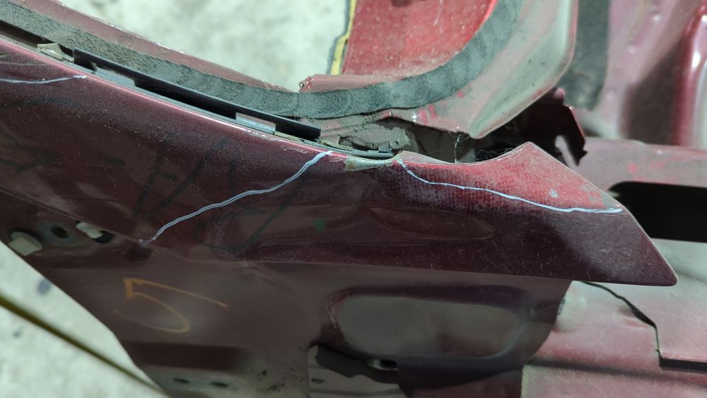 Чверть передня права для Hyundai Santa Fe 2013-2016