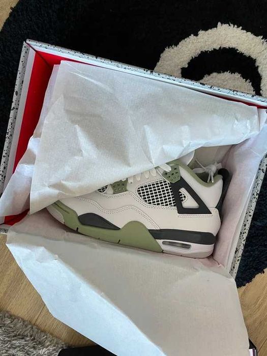 Jordan 4 Retro Seafoam R.40