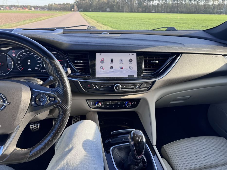 Opel Insignia B 2.0