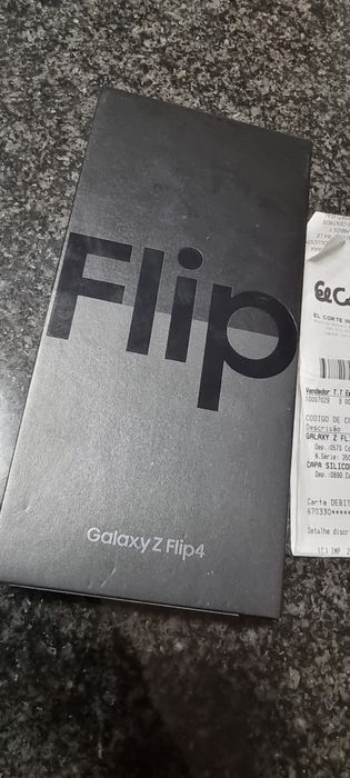 Samsung ZFlip 4  ZFlip4