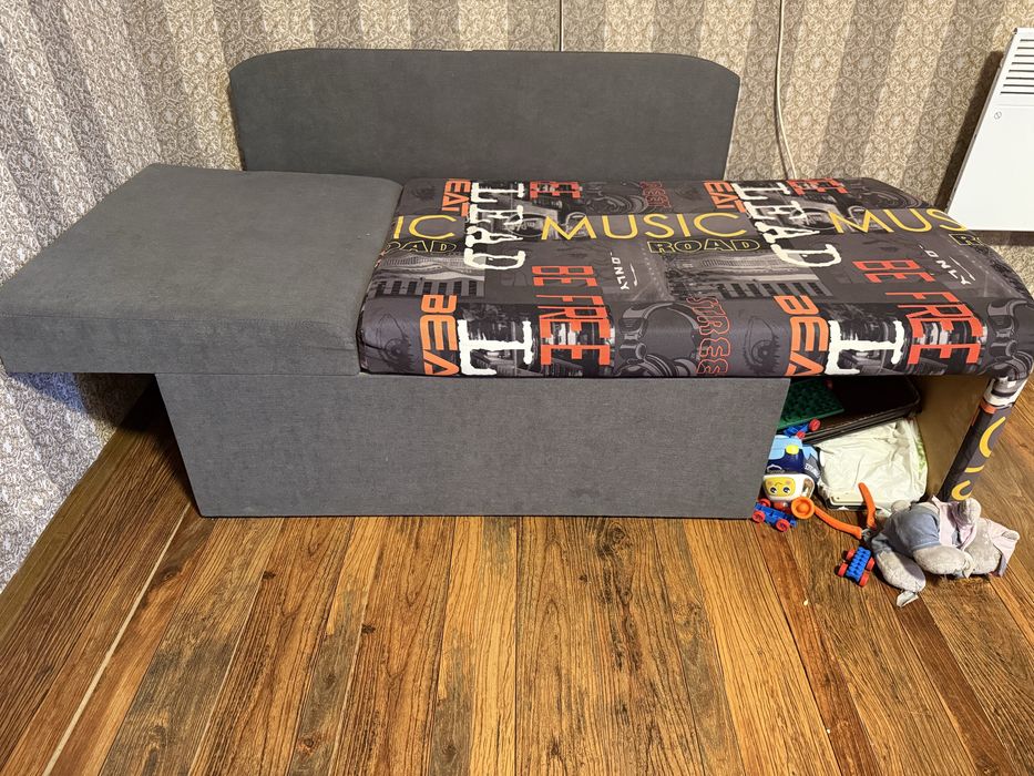 Продам диван раскладной