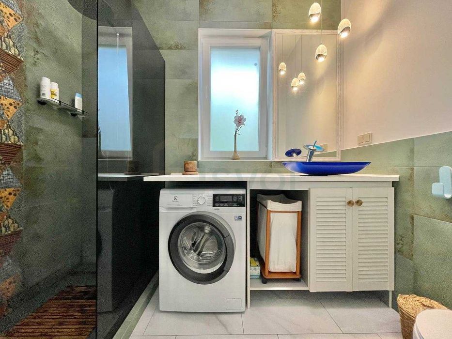 Будинок з ремонтом! Генератор! Камін! Без Комісії!