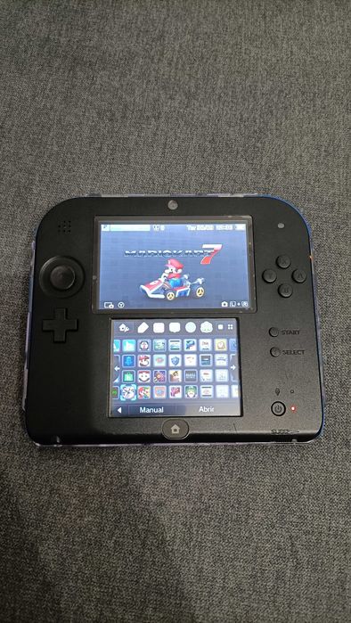Nintendo 2Ds desbloqueada(ou troco)