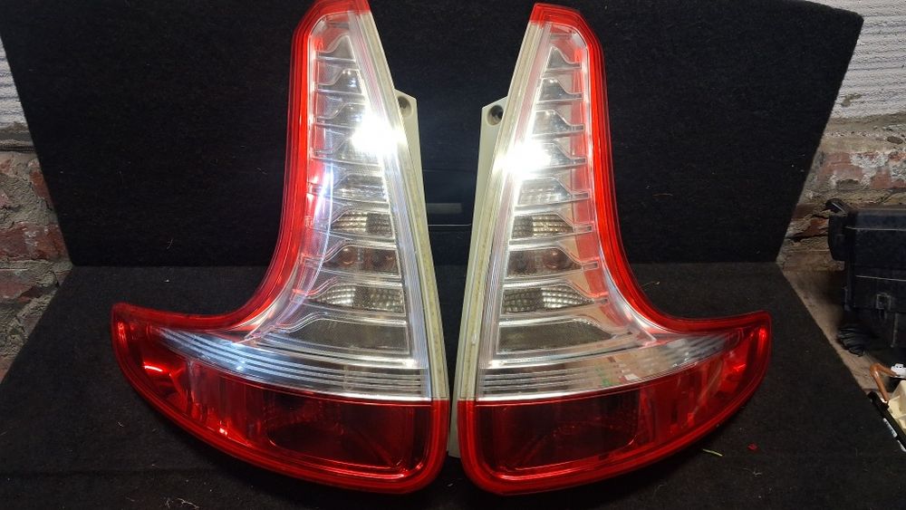 Стоп Габарит ліхтар лівий  правий Renault Grand Scenic 3