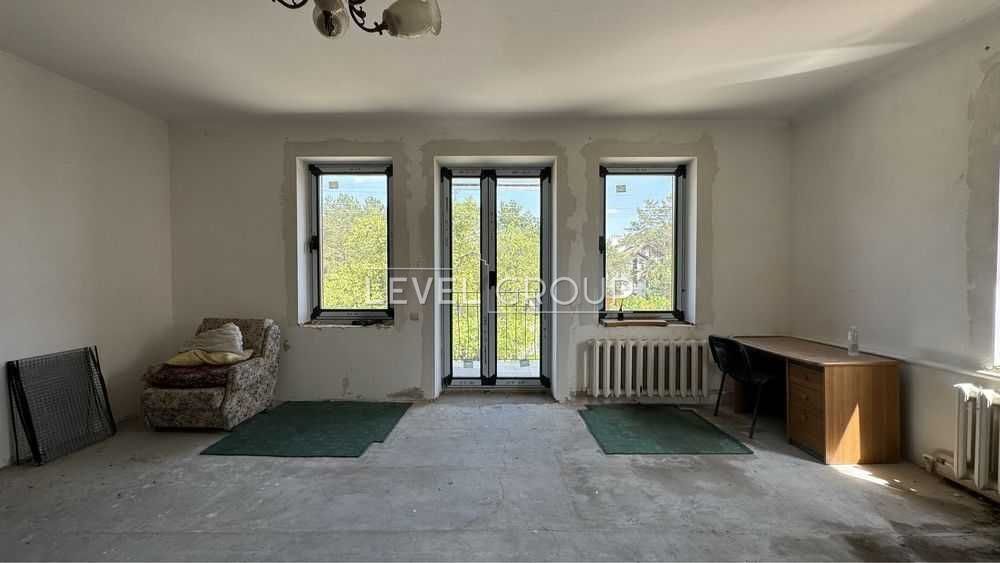 Продаж маєтку з виходом на воду і додатковим будинком! 
Конча-Заспа!