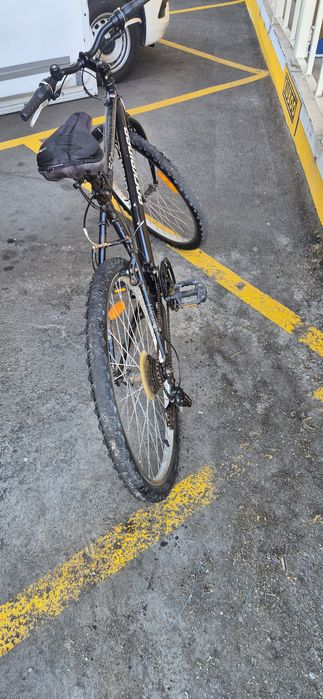 Vendo bicicleta Rockrider em bom estado.