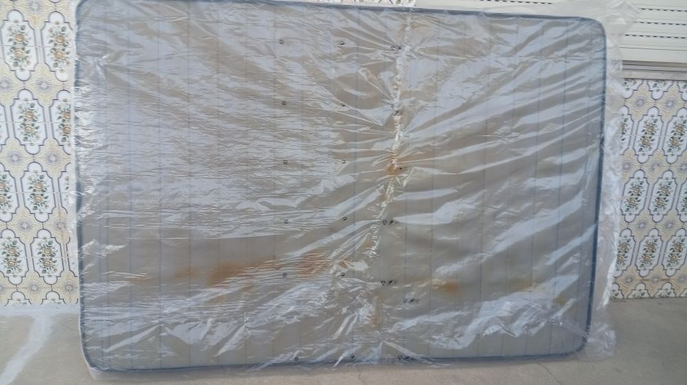 Colchão  novo e embalado