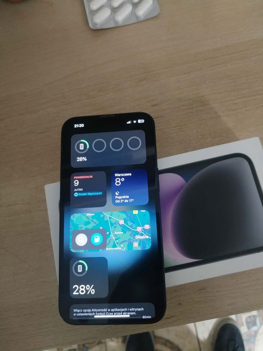 IPHONE 14 bateria 87 %