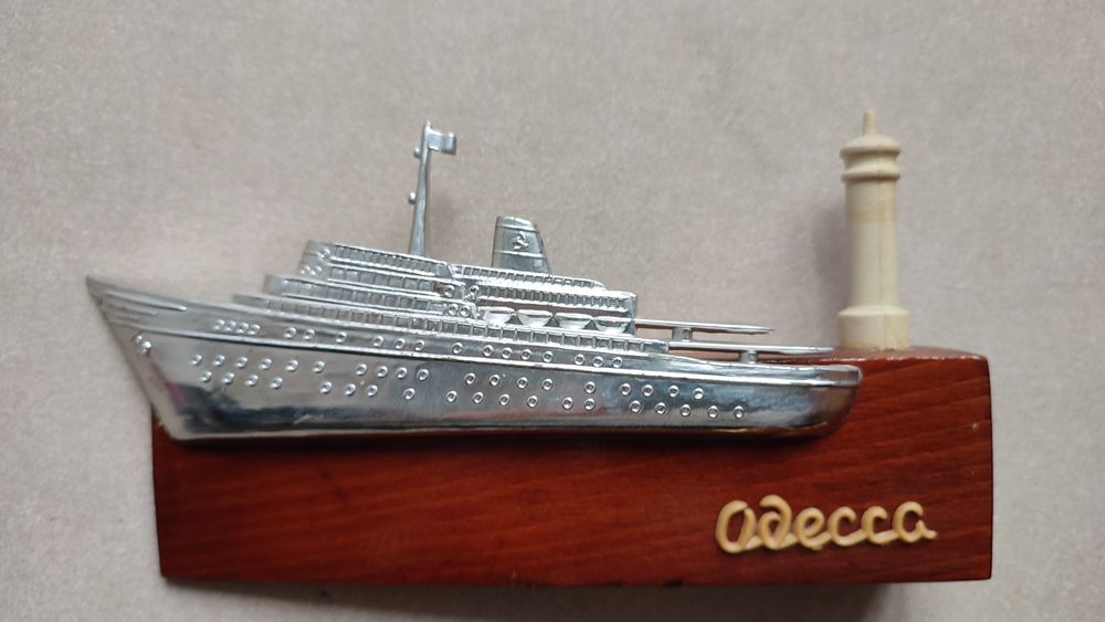 Кораблик, парусник