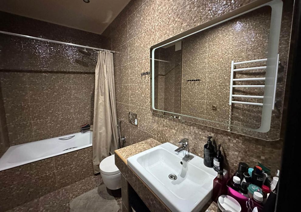 Стильна 2-к квартира 70 м² ЖК Позняки 4-А