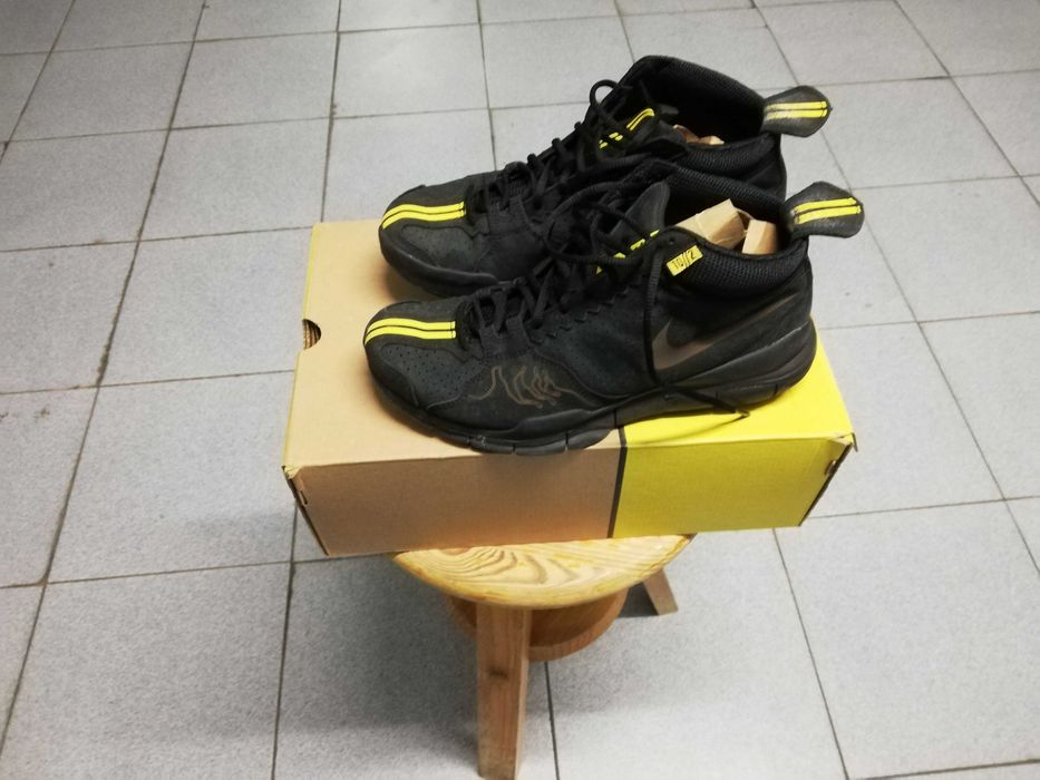 Tenis de Coleção Nike Lance Free trainer 5.0 (tamanho 40)