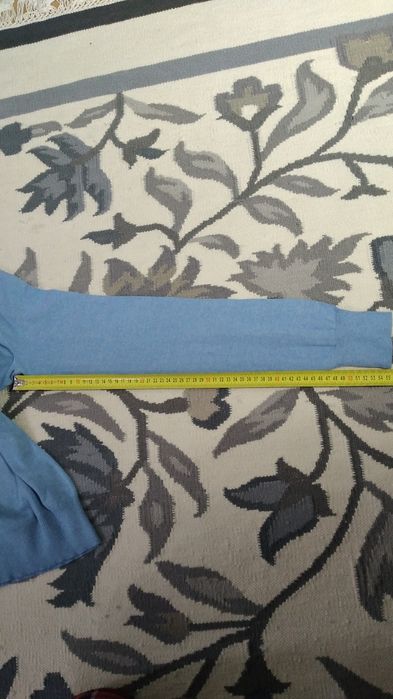 Sweter ekskluzywnej marki Banana Republic