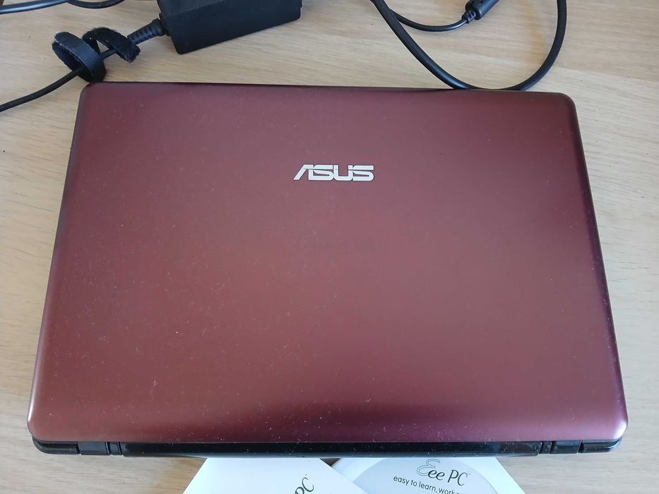 Ноутбук нетбук ASUS Eee PC 1201NL Red Seashell у відмінному стані