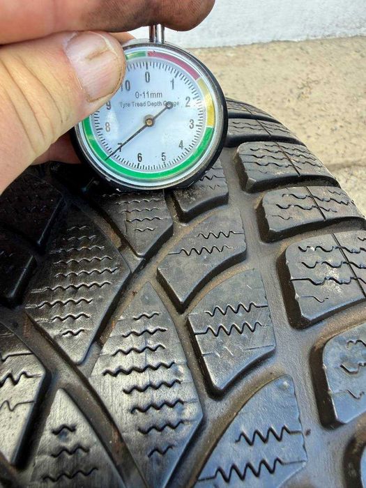 Шини б/у 225/55 17 Dunlop