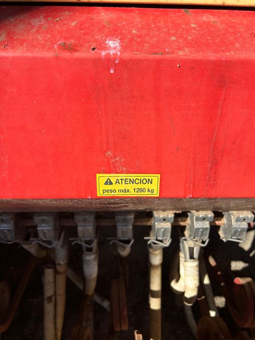 Semeador de linhas Sola