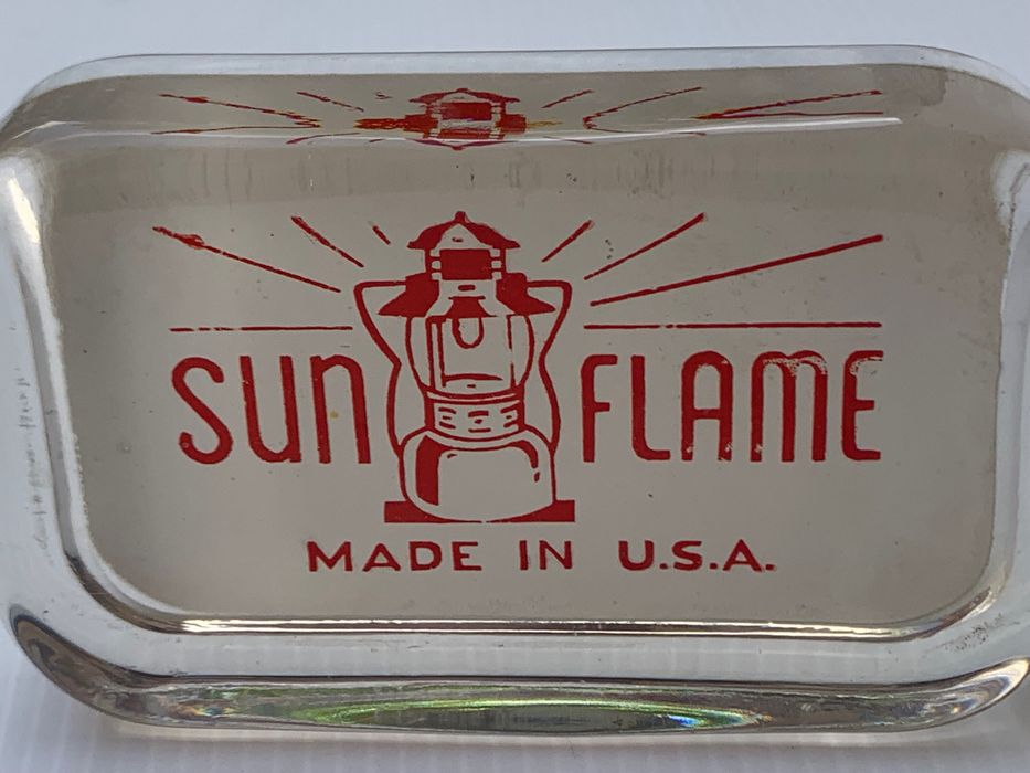 Pisa papéis antigo com publicidade SUN FLAME