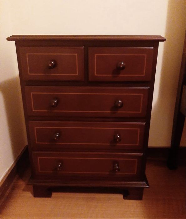 Cama + mesas cabeceira