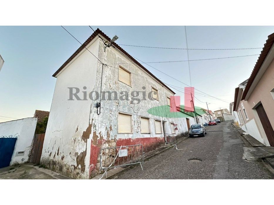 Prédios - Vila da Marmeleira - Rio Maior ***RIOMAGIC***