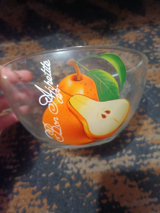 Салатник скляний