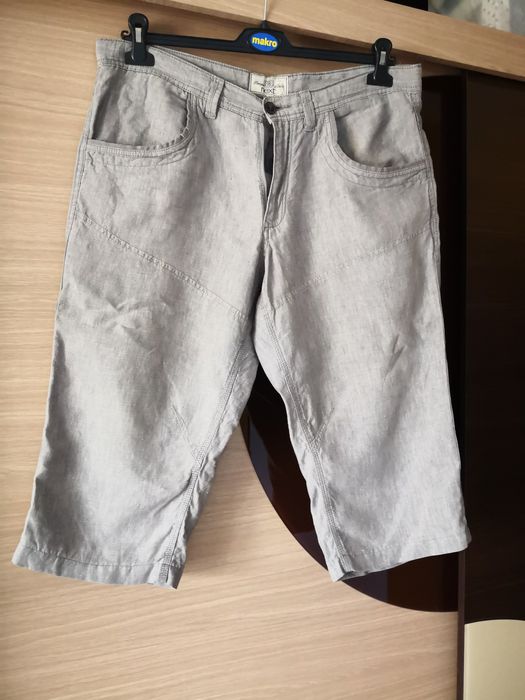 Szorty męskie koloru szarego