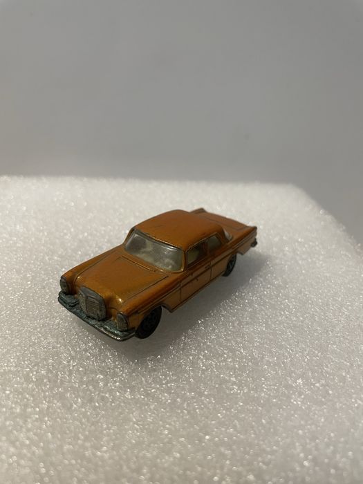 Matchbox 300SE n46