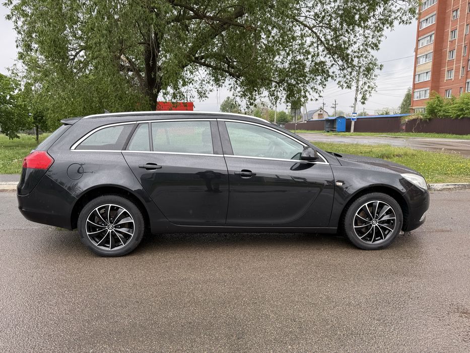 Opel Insignia з Німеччини Розмитнена