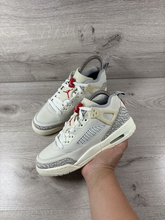 Jordan Spizike підліткові  кросівки 36.5 розмір