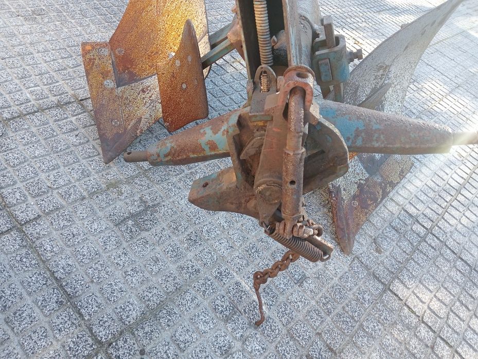 Charrua de 14 polegadas