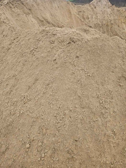 Річний пісок з щебнем