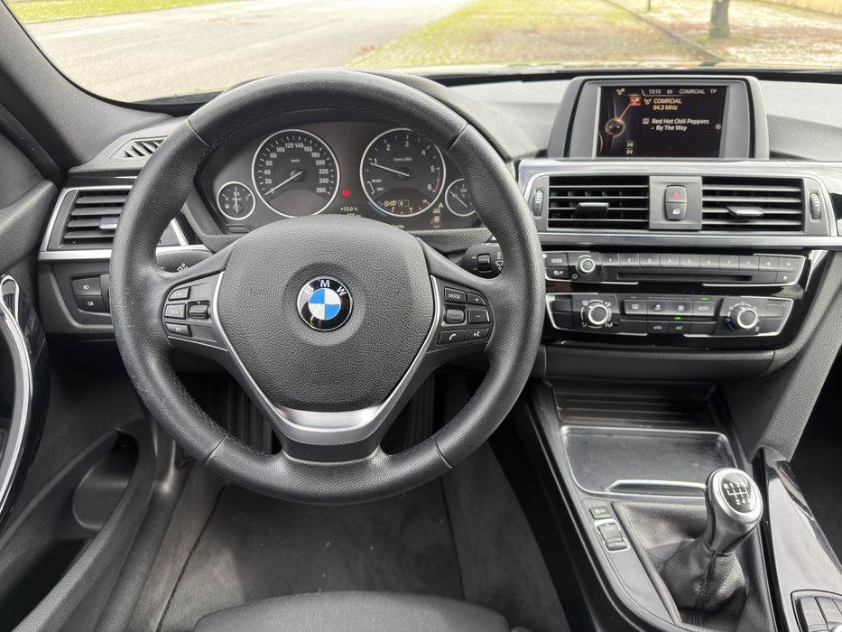 BMW 318d Sport 150cv