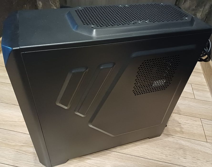 Komputer do gier / pracy – i7-4790K, GTX 780, 16 GB RAM – bez dysku