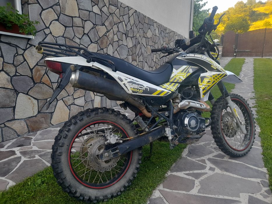 Мотоцикл Geon X-road Light