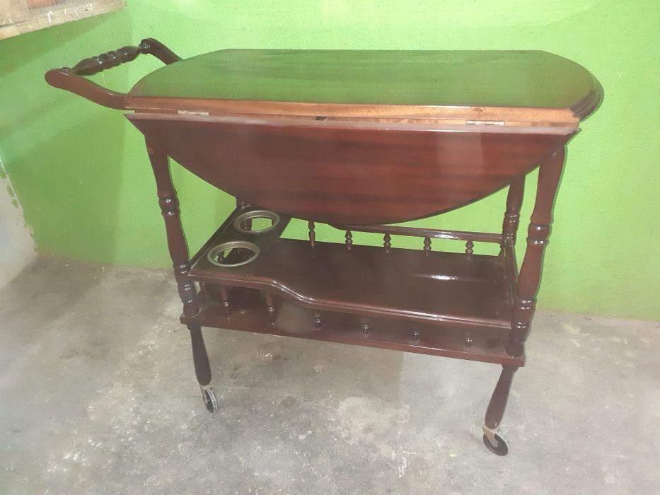 Carrinho bar  em bom estado