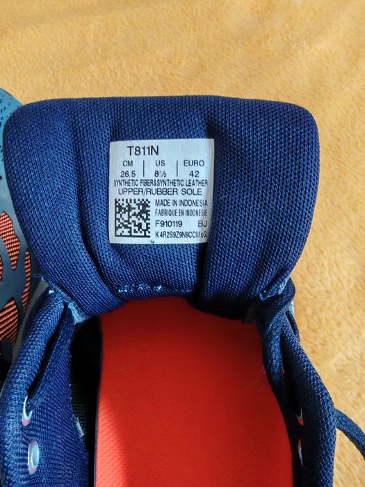 Sapatilhas asics T 42