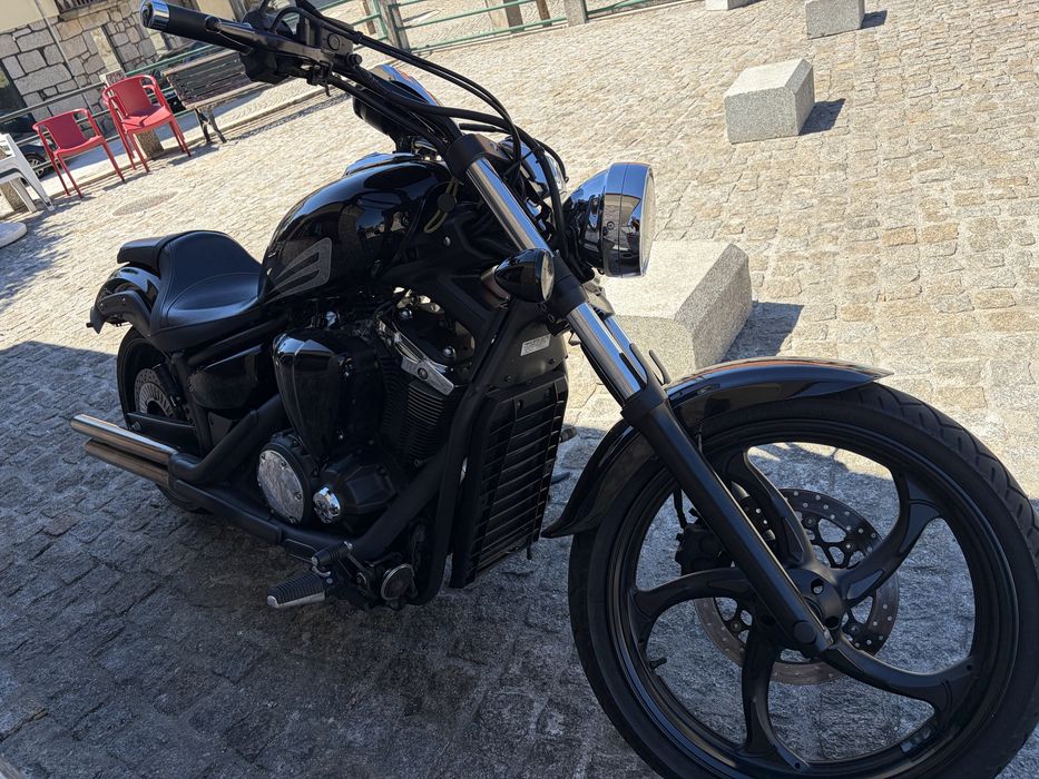 Yamaha xvs 1300 custom