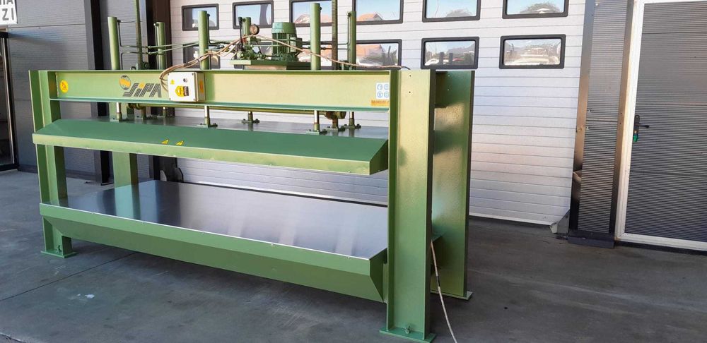 Prasa półkowa SIPA 3000x1200 15/25